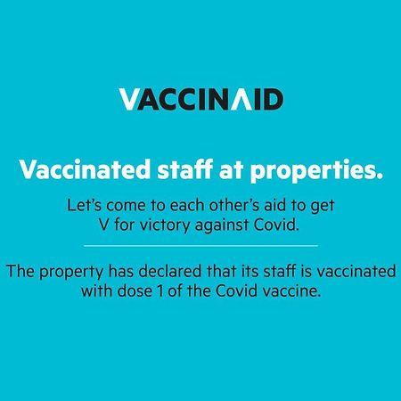 Hotel Vaccinated Staff- Oyo Townhouse 105 Khar West Station Bombaj Exteriér fotografie