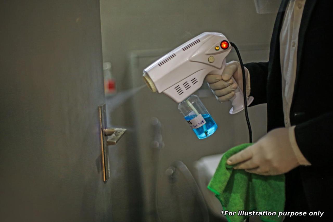 Hotel Vaccinated Staff- Oyo Townhouse 105 Khar West Station Bombaj Exteriér fotografie