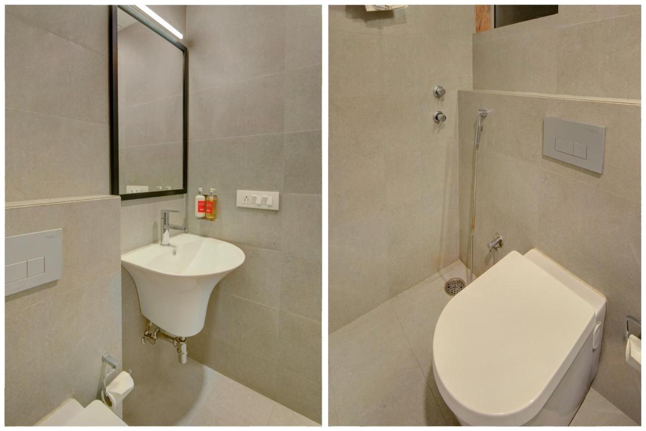 Hotel Vaccinated Staff- Oyo Townhouse 105 Khar West Station Bombaj Exteriér fotografie